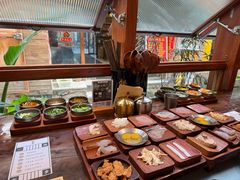 -银米·云南传统过桥米线(双廊黑金冠店)
