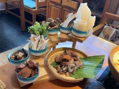 -菌自由丨野生菌火锅特色庭院餐厅(丽江古城店)