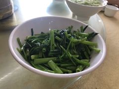-红色湘菜馆(春风店)
