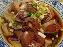 -吴记酱骨炖菜馆(西大直街店)