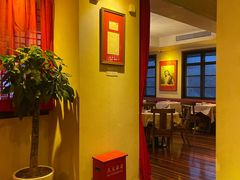 -龙门阵茶屋川菜馆(武康路店)
