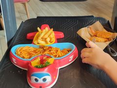 -必胜客(新中纬店)