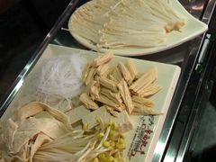 -鲁西肥牛(九方购物中心店)