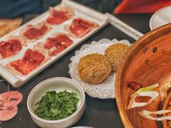 芝麻烧饼-北门涮肉·铜锅涮肉(南锣鼓巷店)