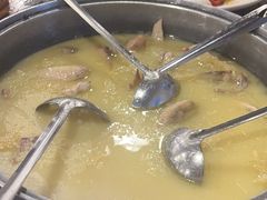 -侠成水上农庄(工业大道店)