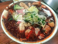 -不起眼麻辣烫凉皮店