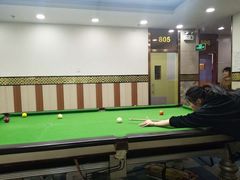 -港龙棋牌桌球城(上沙店)