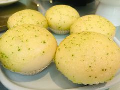 侨乡葱蓉包-神仙馆(衡山路店)