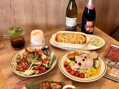 -玛格萝妮比萨屋(四平店)
