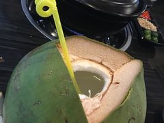 -东椰·海南椰子鸡火锅(朝阳门店)