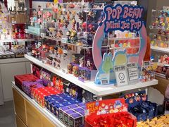 -泡泡玛特POPMART(崇文门国瑞城店)