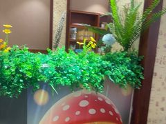 -菌之家·专业纯野生菌火锅·特色炒菌