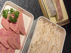 -熊喵来了火锅·牧场好肉(邯郸邯山万达店)