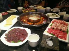 -小天鹅火锅·一线江景洪鼎旗舰店(洪崖洞店)