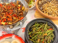 -堂瓦里·33年传统赣菜(第一街区店)