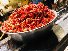 -琥珀老六龙虾(四里河店)
