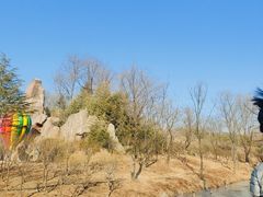 -雪山彩虹谷景区