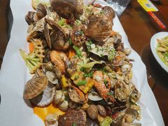 -东来菜馆•手抓海鲜家常菜•海鲜锅贴(鸽子窝店)