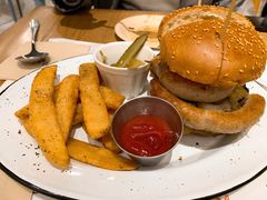 -HELLO 27 意面·沙拉·帕尼尼