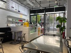 大堂-TRIPS BURGER(大钟寺店)