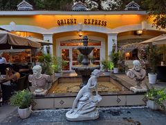 -火车头法国西餐厅