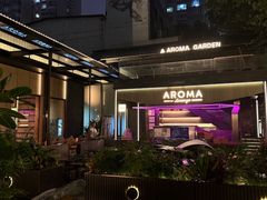 -洛缦音乐餐厅(工业展览馆万象城店)