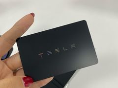 -TESLA 特斯拉(广州天环广场体验店)