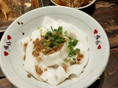 葱油拌粉-盟重烧烤(高正街店)