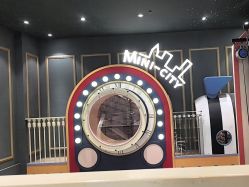 -meland亲子乐园(深圳领展中心城店)