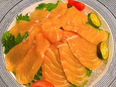 法罗三文鱼腩刺身-大鲜生·亚洲菜融合小食堂