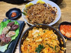 -吴草鸡爪오초닭발韩食堂(融恒盈嘉中心店)