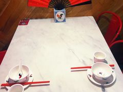 餐具摆设-芽笼芽笼新加坡餐厅(世纪汇店)
