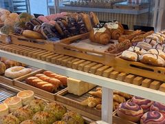 -焙丽拾光(麦凯乐直营店)