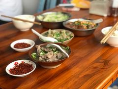 -周记翘脚牛肉