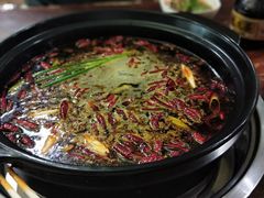 -宽板凳老灶火锅(簋街店)