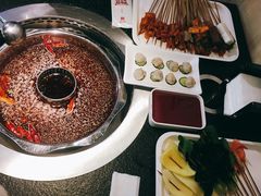 -佰人王串串香火锅(洋珠巷店)