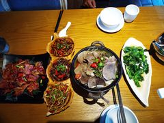 -隔壁老王·家常云南菜(花巷店)