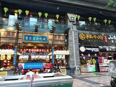 门面-八一好吃街·高品美食广场