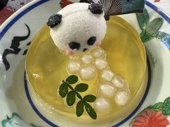 -刘姐啤酒鱼民族演艺餐厅(西街总店)