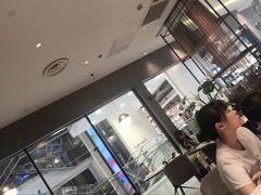 -必胜客(上海新南方商城PH店)
