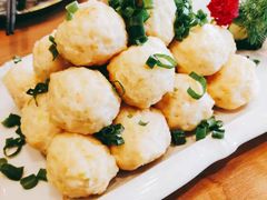 -海派美食·家宴海鲜青岛菜·石锅鲽鱼头(东方城店)