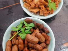 茴香豆花生拼盘-绍兴名菜馆(可乐路店)