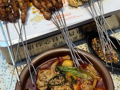 -小董哥烤串·爆汁大油边(故宫店)