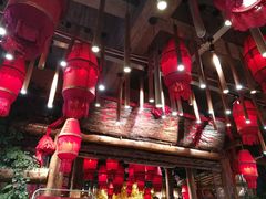 -老滇山寨•云南特色菜•地方菜•民族风情歌舞表演(金碧店)