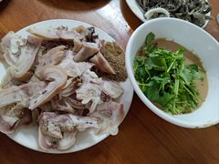 -宝瑞门钉肉饼店