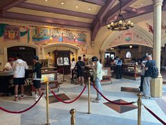 -皇室宴会厅(香港迪士尼乐园)