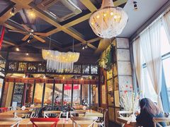 -玛格萝妮(汇智国际商业中心店)