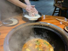 -锅来乐地锅鸡(安亭店)