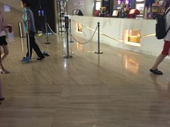 -英皇UA电影城(虹桥天地店)