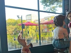 -自然食集西餐厅(泰晤士小镇店)